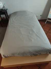 Cama de solteiro