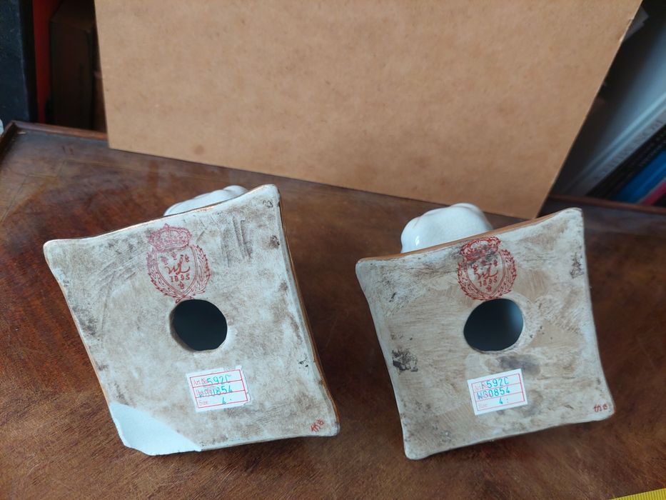 Esculturas porcelana buldog