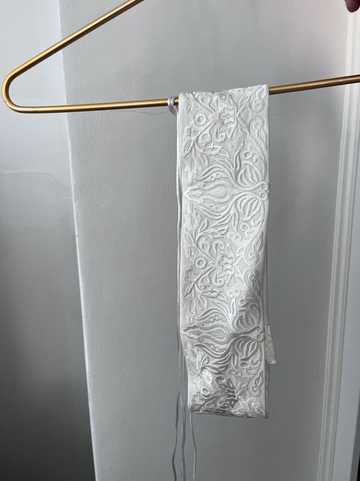 Сукня вишивана жіноча на свята