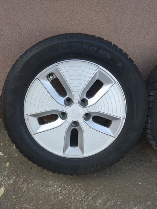 Kia Soul EV / Диски R16" + резина зима(оригинал)