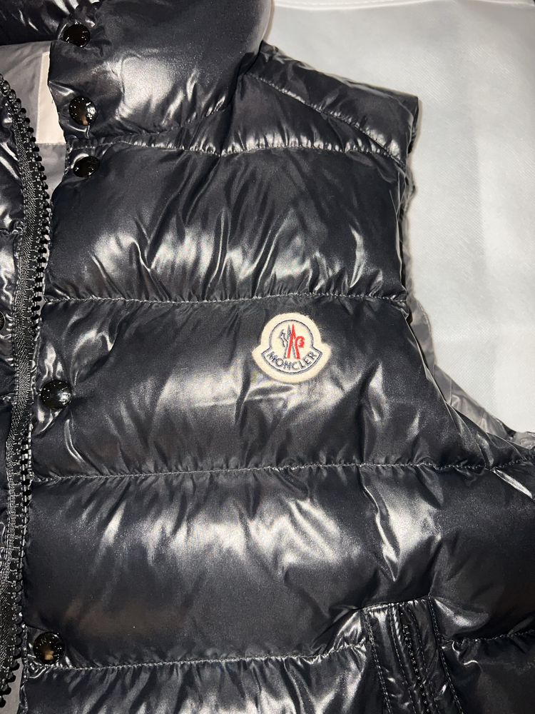 Moncler vest rozmiar 3