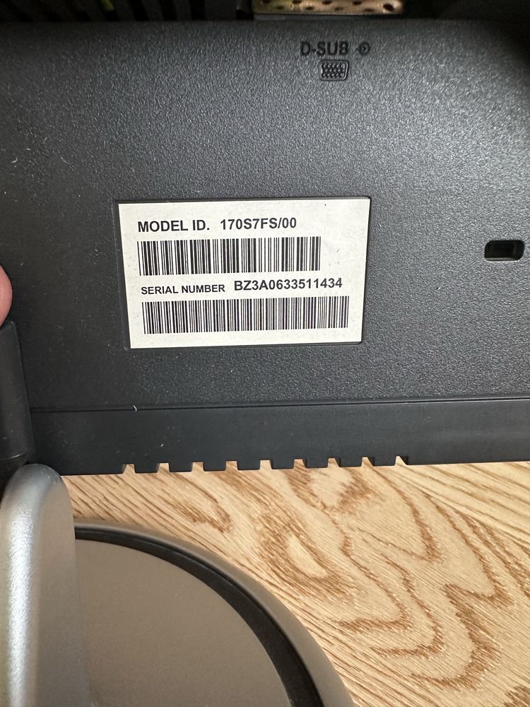 Монітор Philips 17” 170S7FS