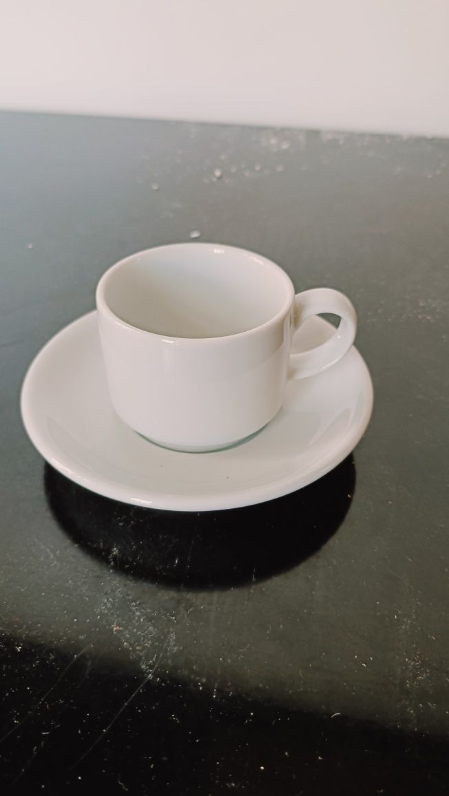 Chávena café e chá vista alegre
