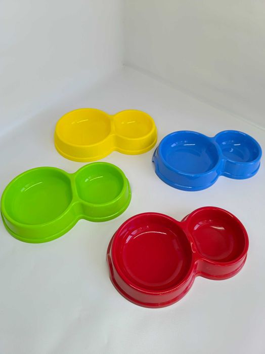 Миски для тварин для їжі та води котів собак пластикові різний розмір