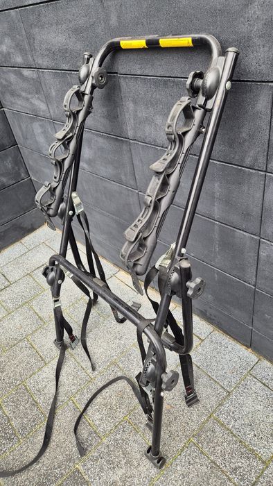 Bagażnik 3 rowerowy na tylną klapę