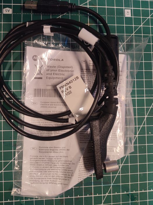 USB-кабель PMKN4012B для програмування радіостанцій Motorola