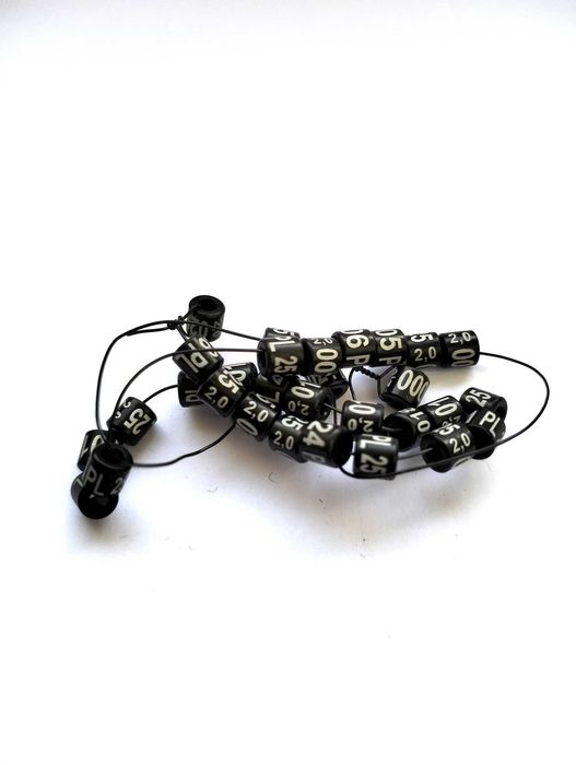 Obrączki aluminiowe dla papug 2025 czarne, obrączki stałe, rodowe