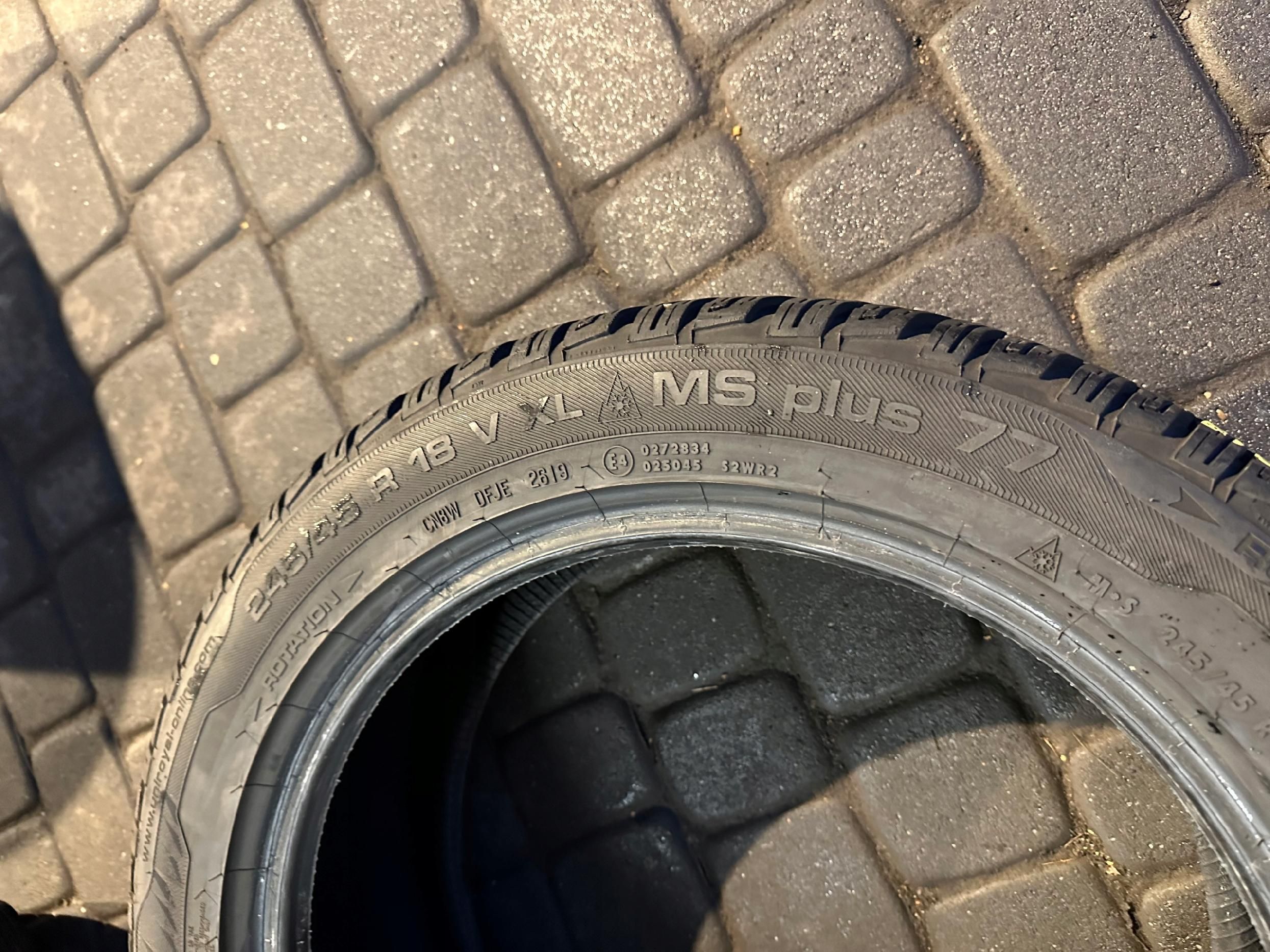 JAK NOWE Opony Uniroyal MS plus 77 - 245/45/18