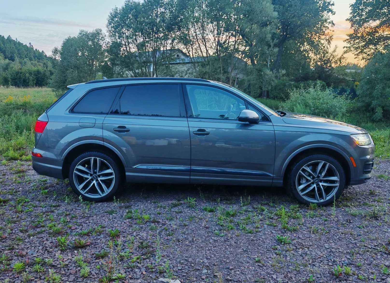 Audi Q7 року 2017