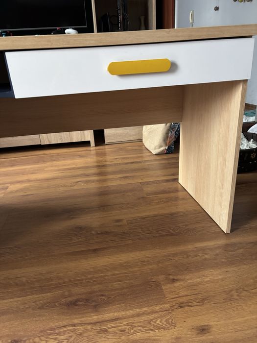 Biurko Wesker 120 cm z szufladą i półką dąb polski