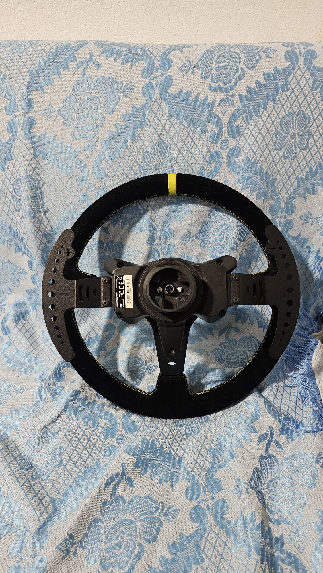 Volante Thrustmaster T300 RS GT edition