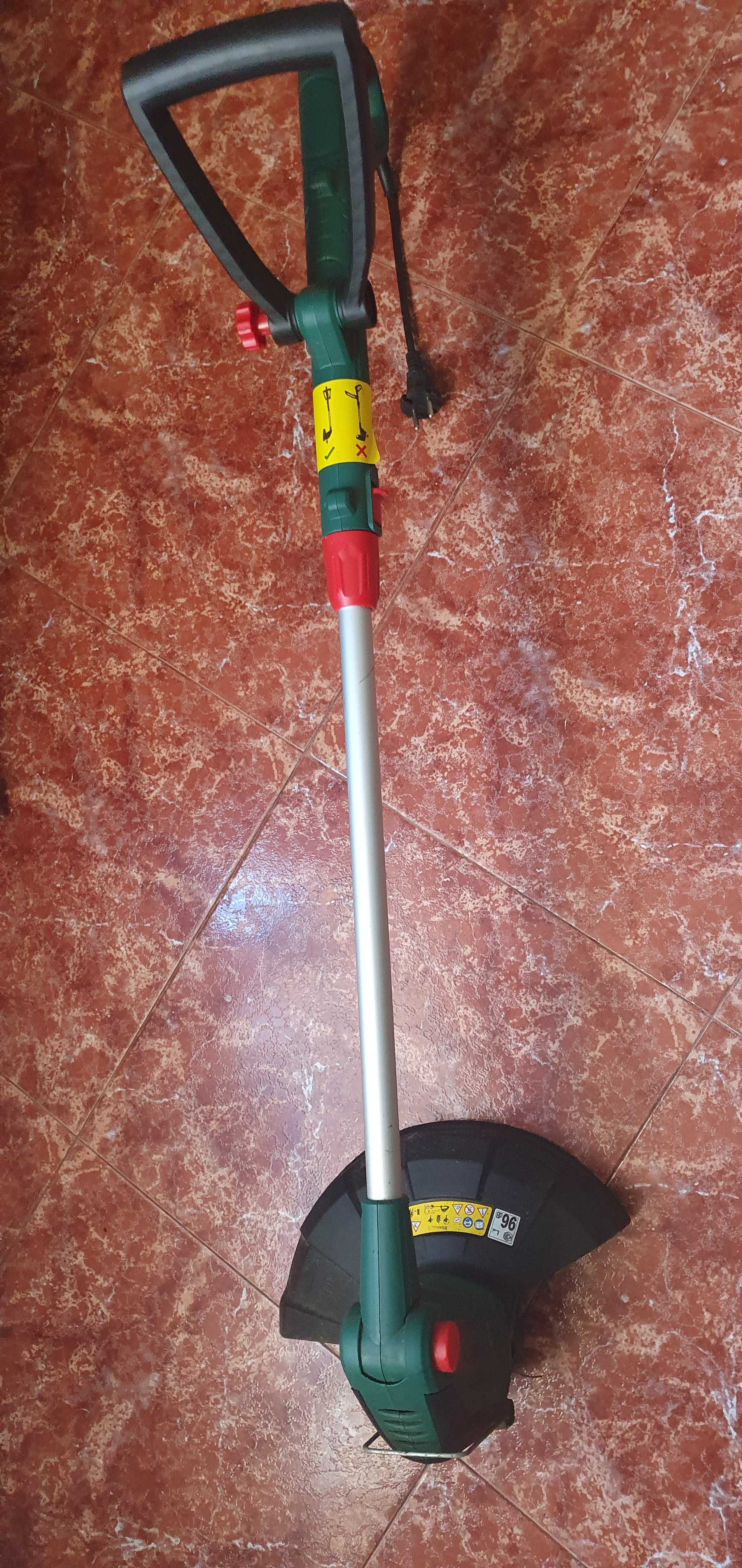 Vendo artigos de jardim