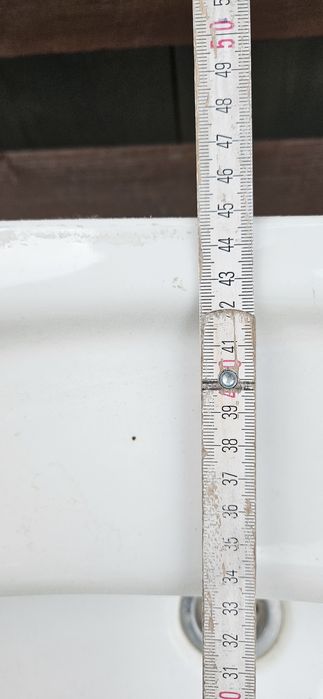 Umywalka zlew ścienny.