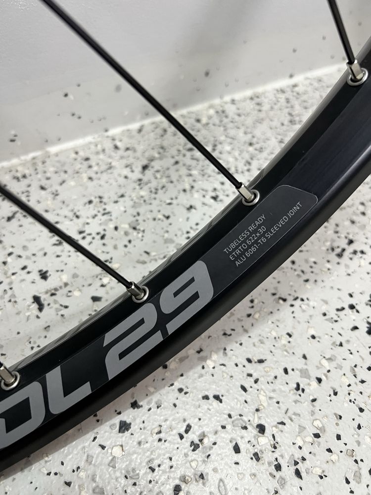 Koła 29” BOOST MTB/XC/ENDURO Dartmoor Novatec Sapim