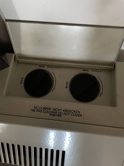 Aquecedor radiador acumulador de calor