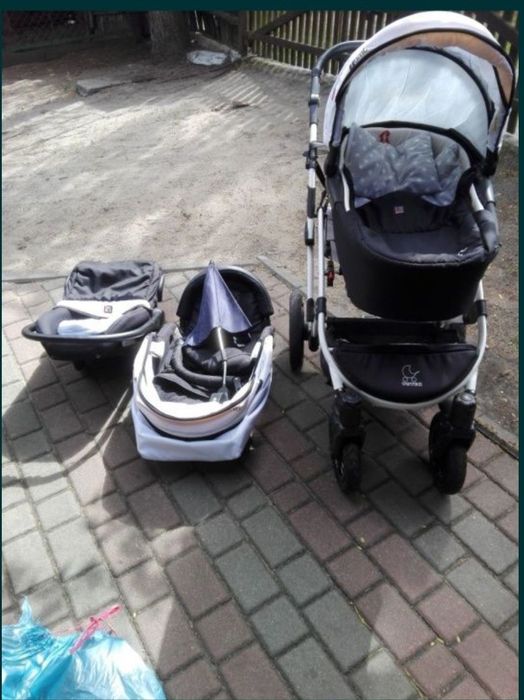 Wózek dziecięcy trzy wy jednym stan idealny jak nowy