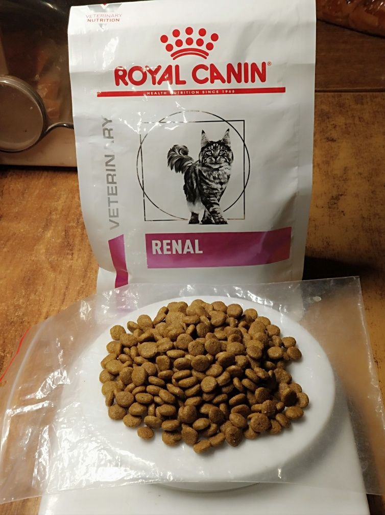 Дієтичний корм для котів Royal Canin Renal на вагу (порція - 50 г)