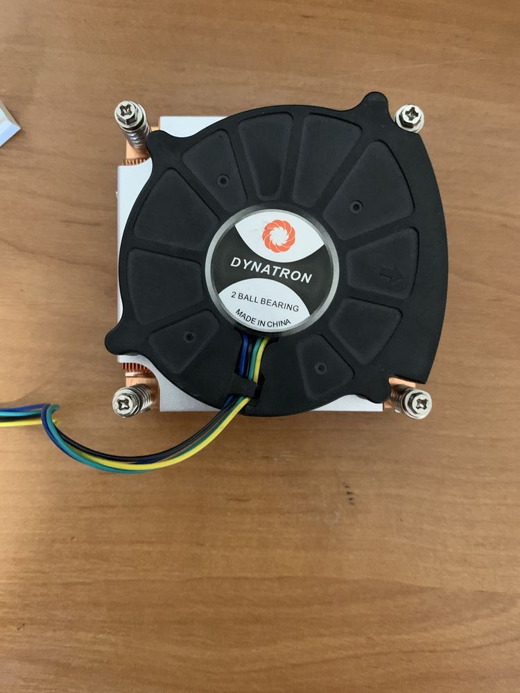 Dynatron DB128015BU-A вентилятор для компактних систем на сокеті 115x