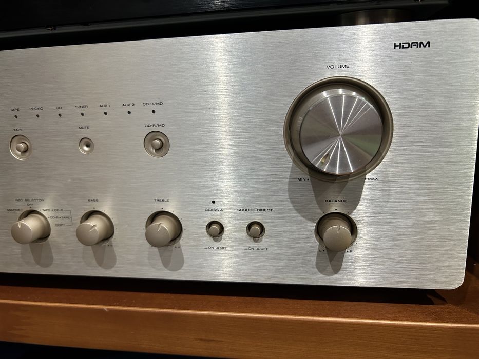 Amplificador Marantz PM 8000