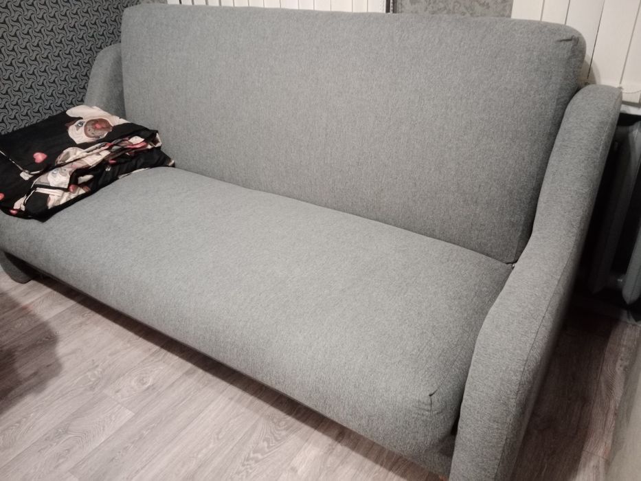 Продам диван б/у