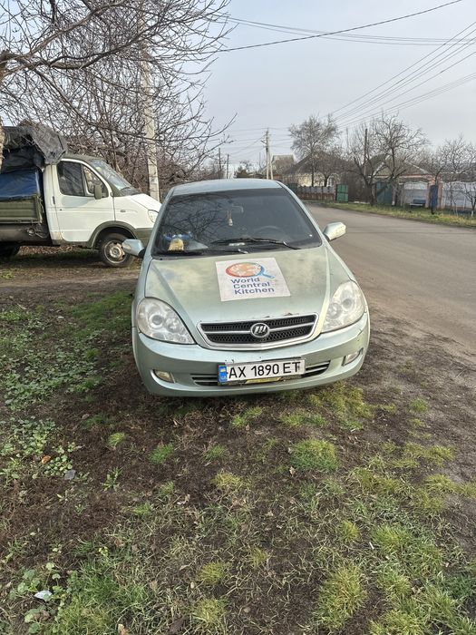 Продам требует сварочых робот