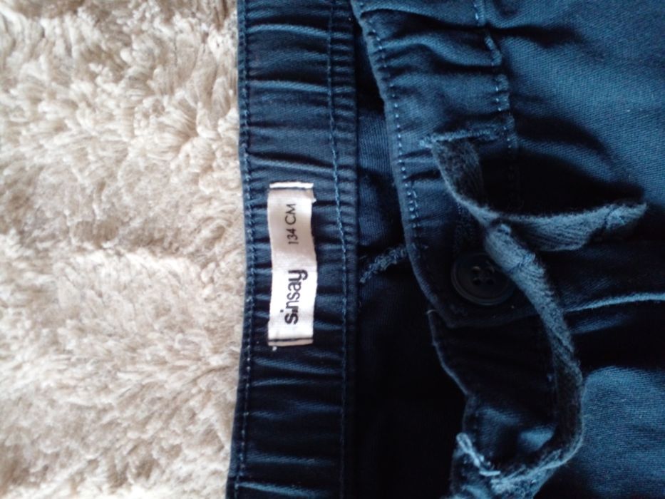 Штани шкільні H&m 146 б/в