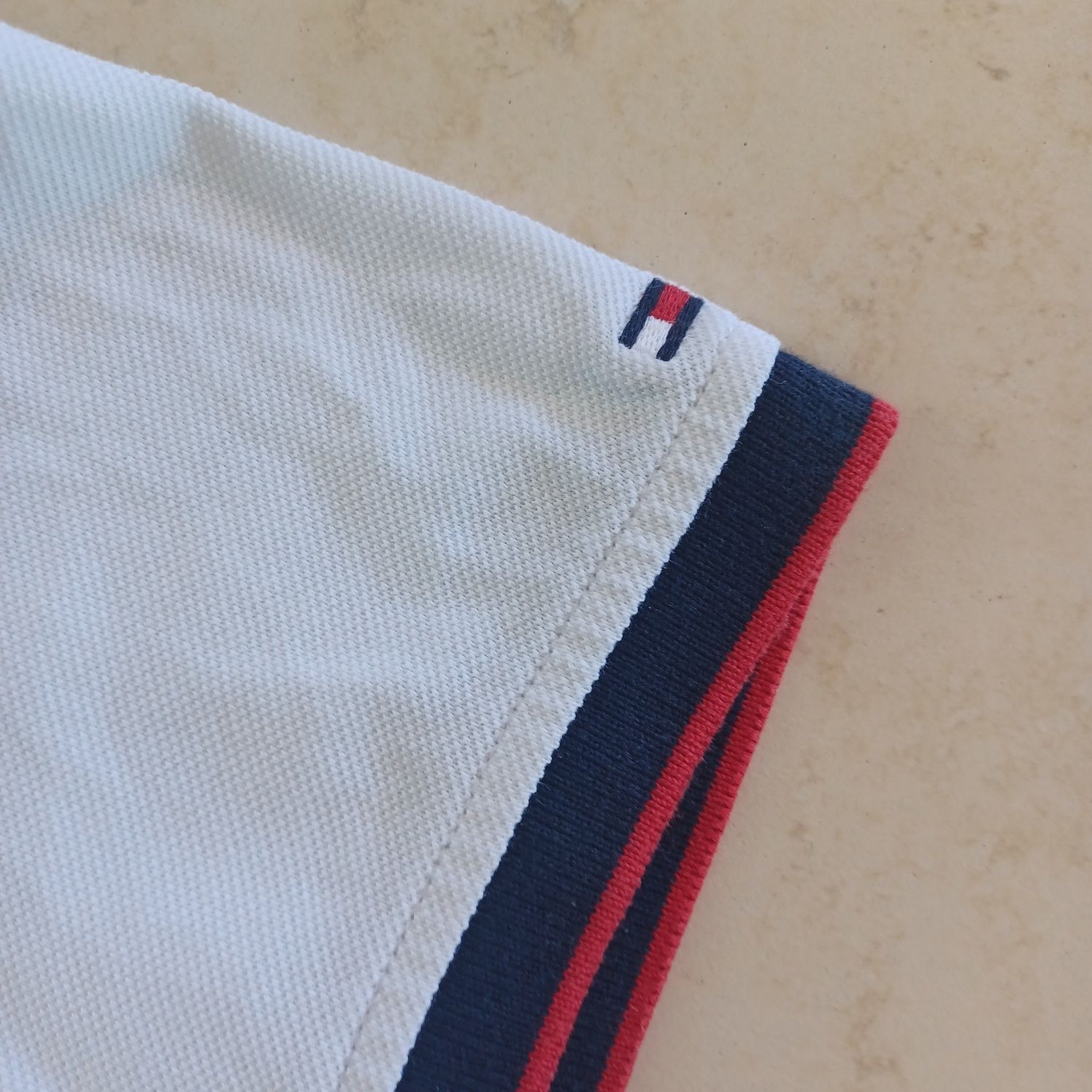 Koszulka TOMMY HILFIGER slim fit oryginalna L/ XL