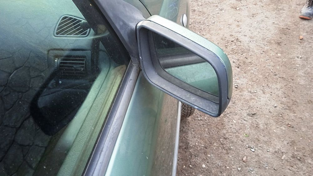 Lusterko   zewnętrzne lewe prawe Opel Astra II 2.0 diesel lak. Z374