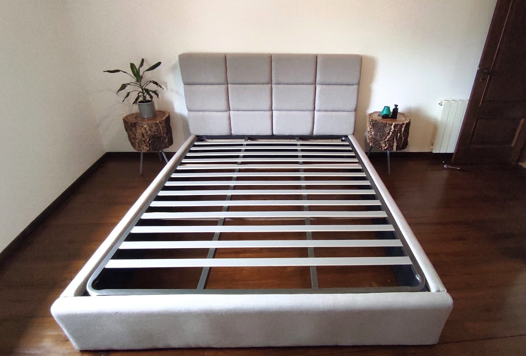 Cama casal estofada