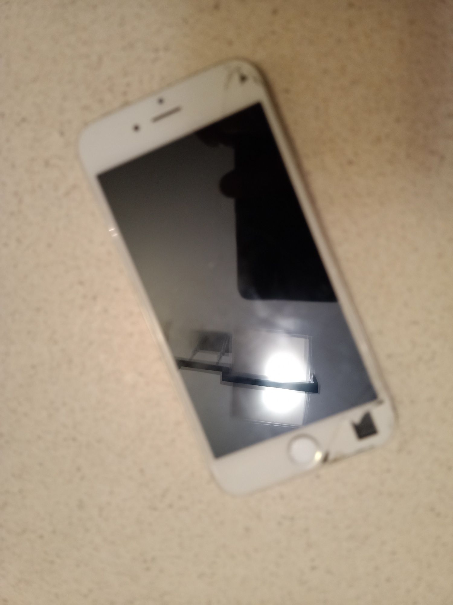 iPhone S na części