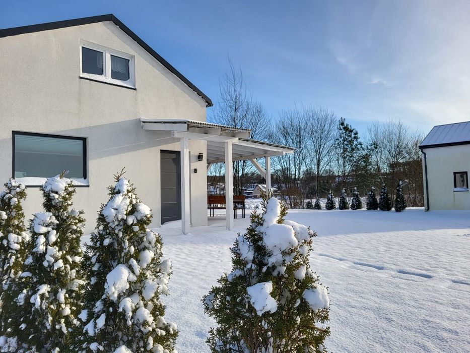 Domki na Kaszubach z prywatnym dużym Jacuzzi I Sauną