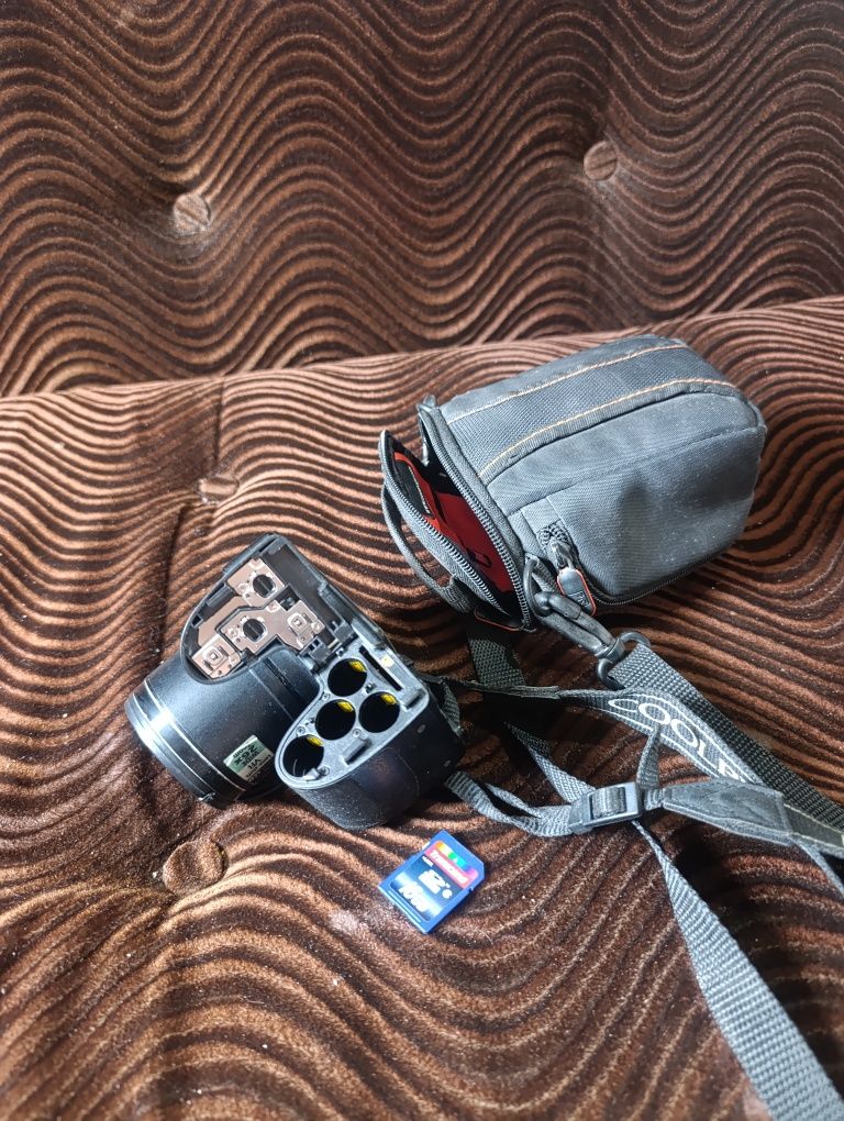 Nikon coolpix L810