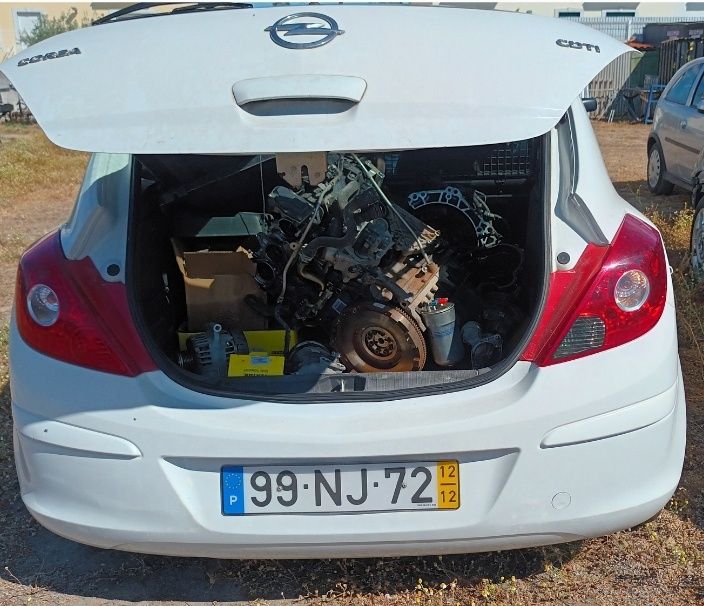 Opel corsa 1.3cdti 2012/12
