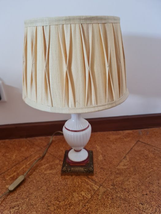 Par de candeeiros porcelana