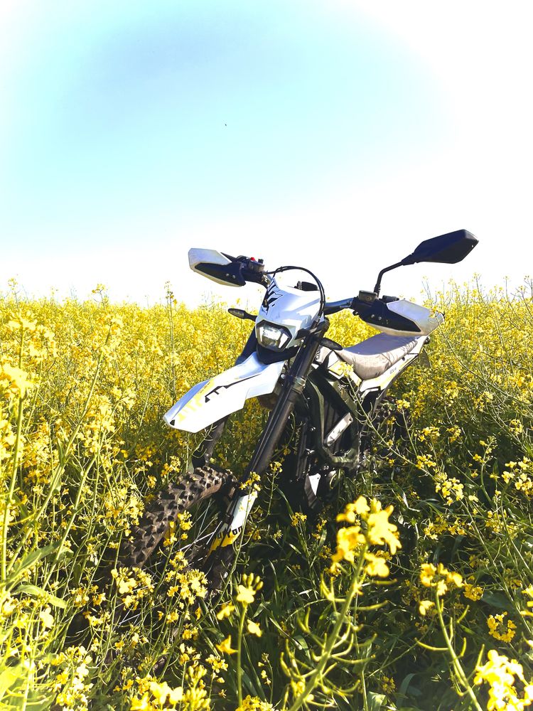 Wypozyczalnia Surron, motocykle elektryczne wynajem, cross