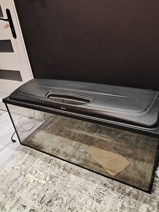 akwarium 240 l z klapa I dwoma lampami ledowymi (bez niczego)