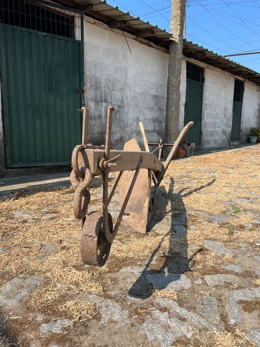 Antiguidade de Alfaia agrícola