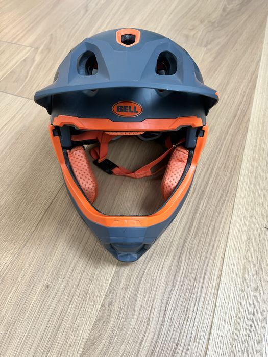 Kask rowerowy full-face Bell Super DH – nienoszony