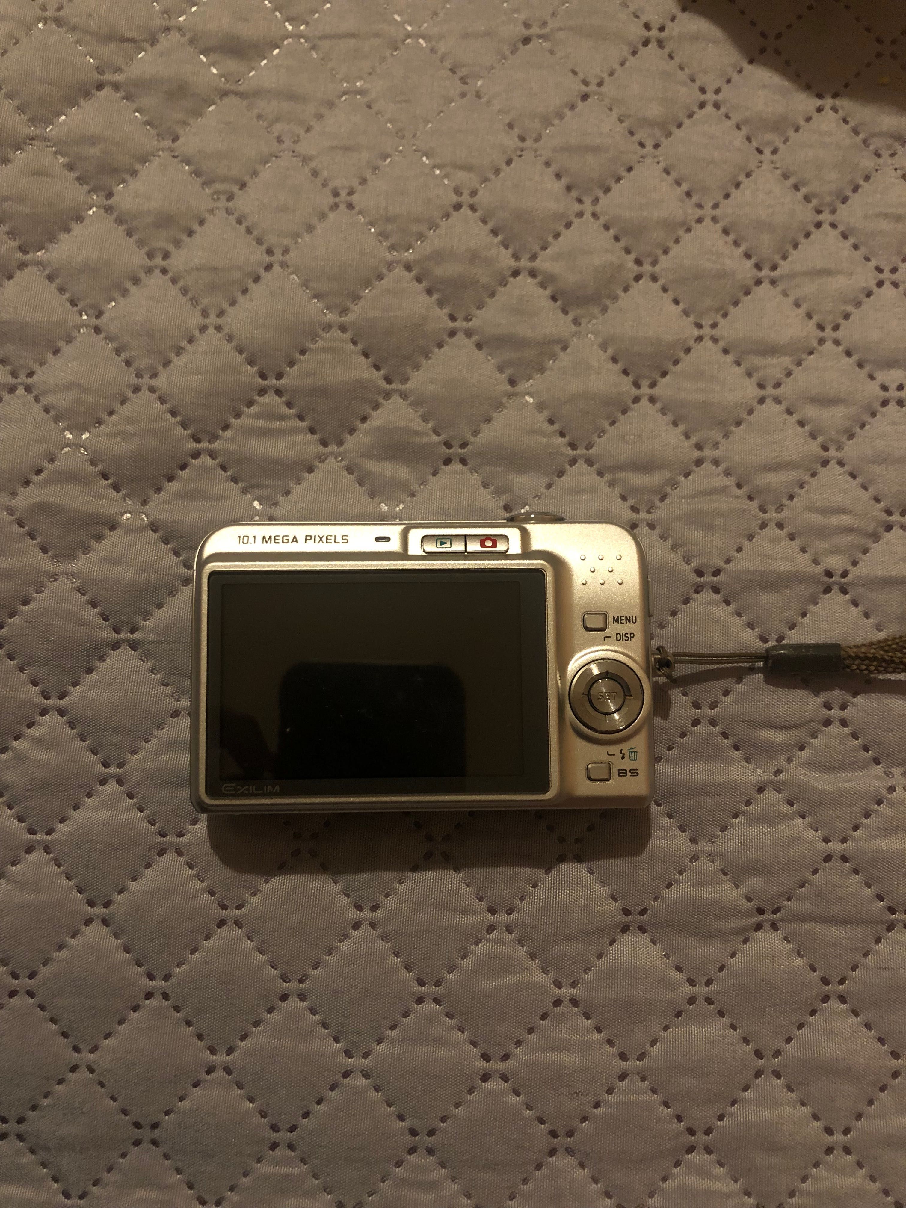 Câmara casio exilim