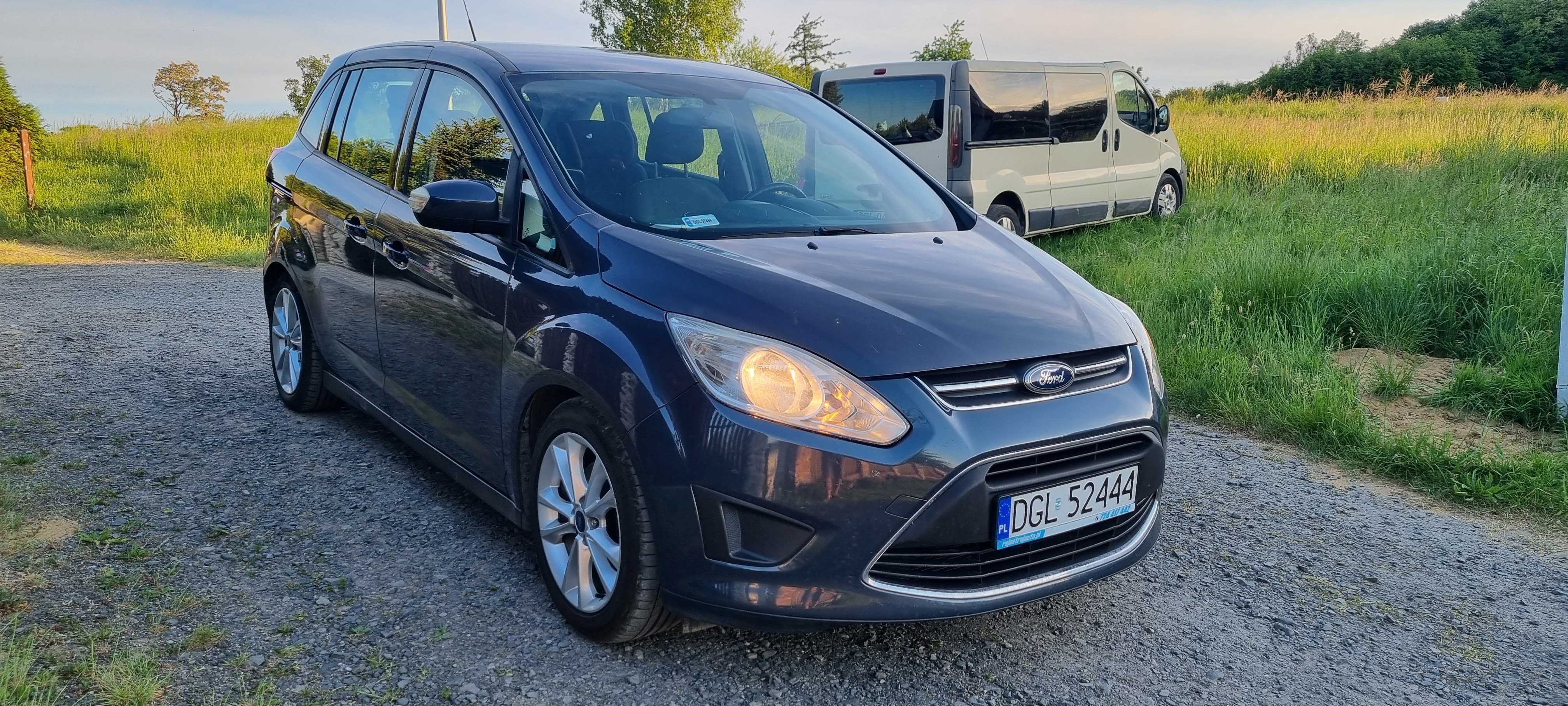 FORD C -Max grand benzyna