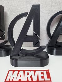Статуетка символ Месники Avengers Marvel Фігурки коллекційні оригінал.