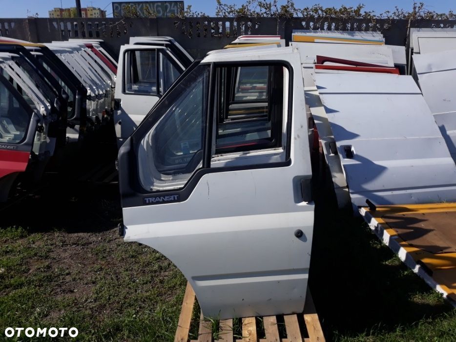 Drzwi boczne Ford Transit 2001- przód tył suwane Bratford
