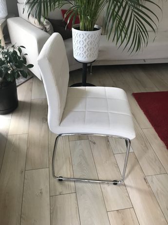 2 Krzesła tapicerowane
