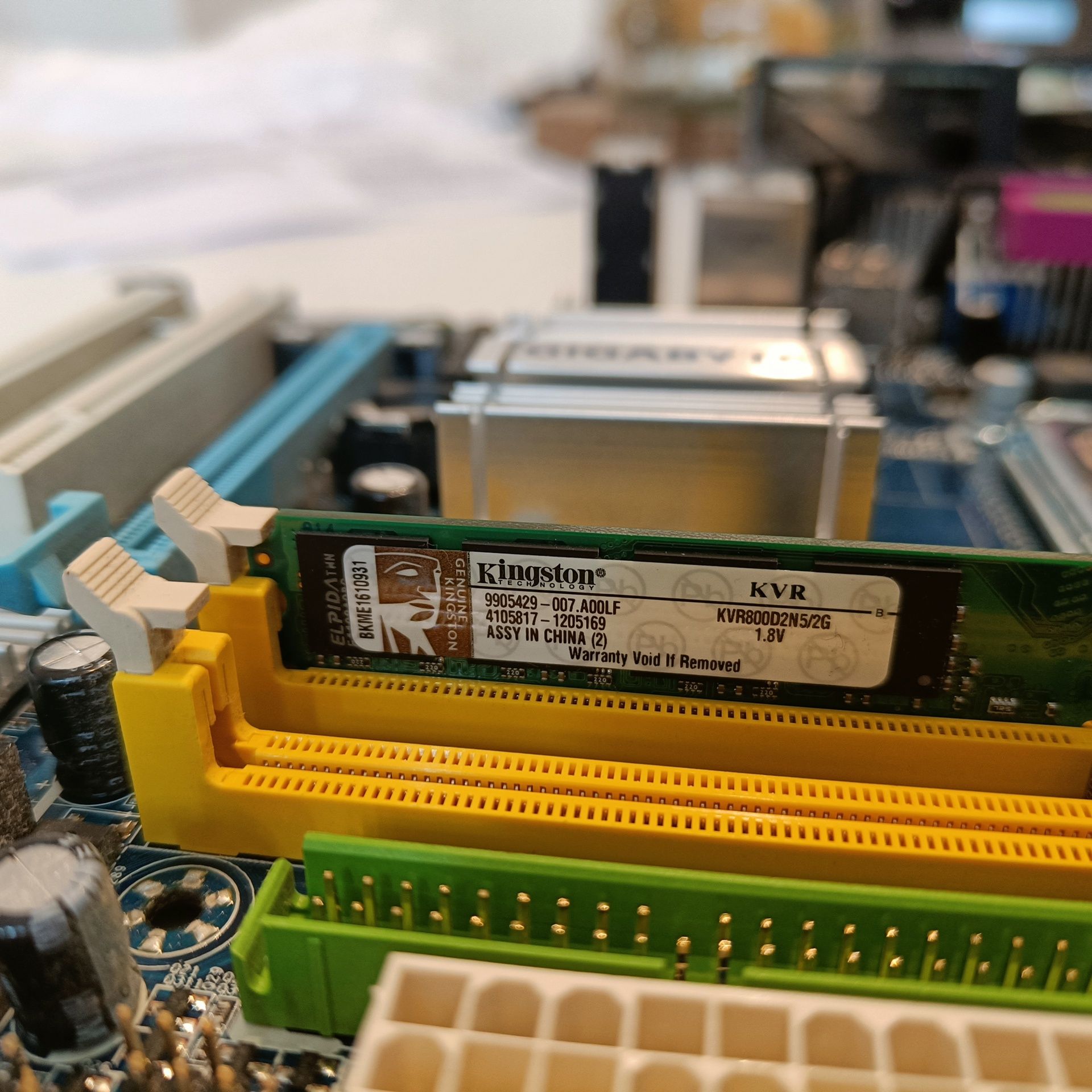 Płyta główna Gigabyte GA-G31M z procesorem dual core E5200