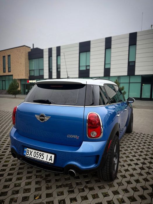Продам стильний та динамічний MINI Cooper S Countryman 2013 року