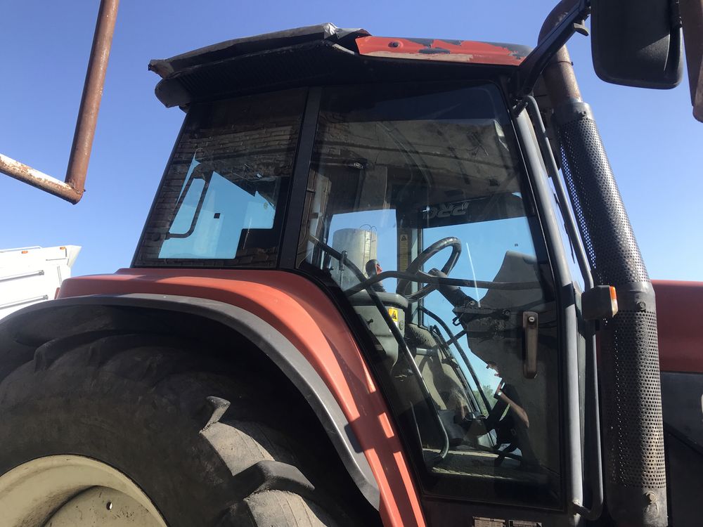 Продам трактор New Holland G240 к.с.