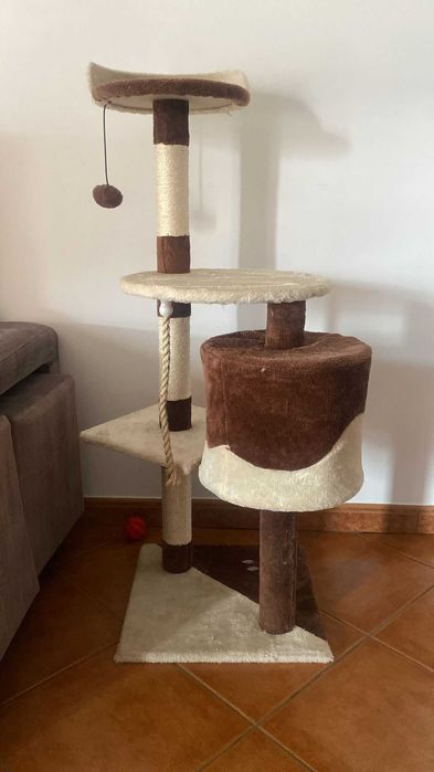 Arranhador de Gatos