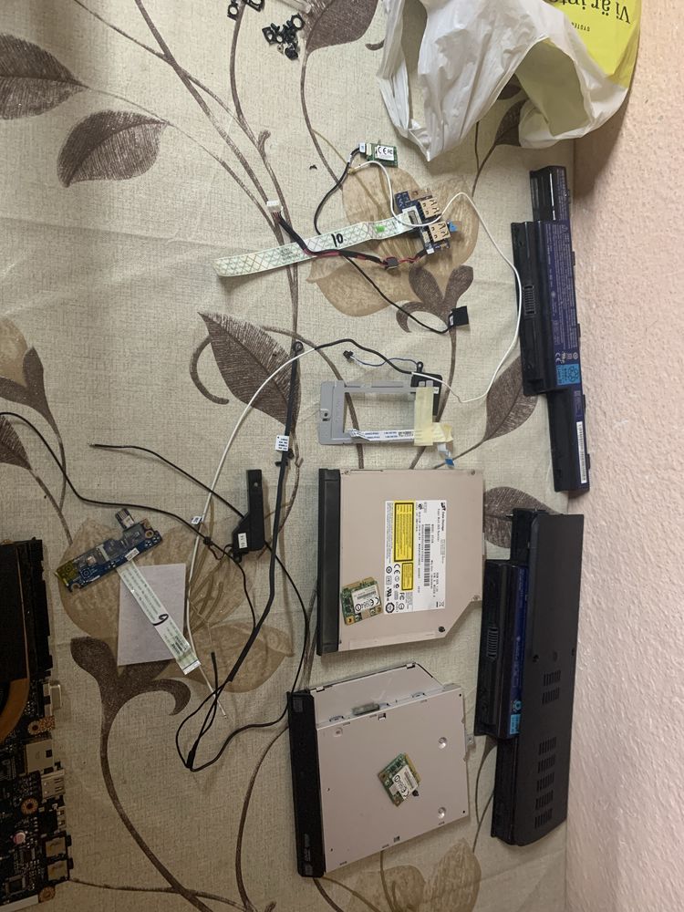 Розбор ноутбука Acer Aspire 5552g
