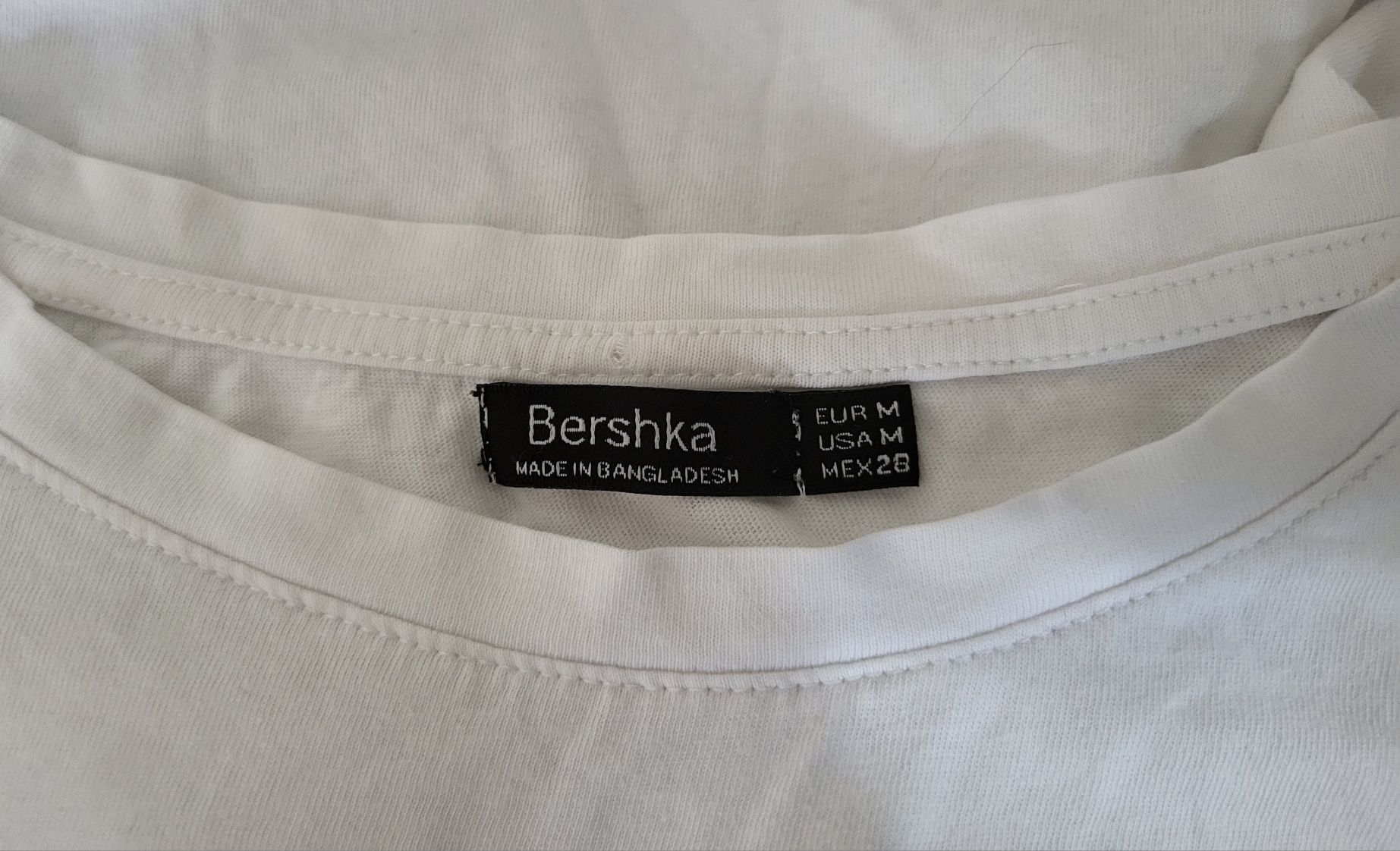 Koszulka / t-shirt biały 'Exclusive' Bershka