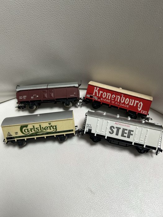 Kolejki pociagi wagony